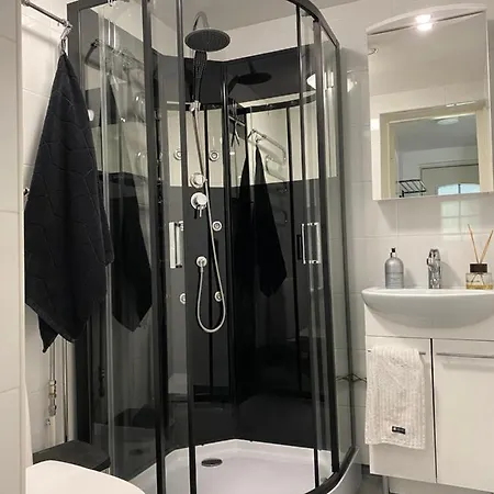 Modern - King-size Bed - Wifi -self Check In روفانييمي
